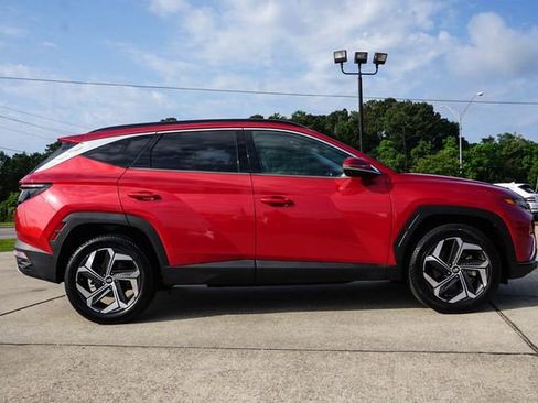Used 2022 Hyundai Tucson Limited AWD/4WD image 3