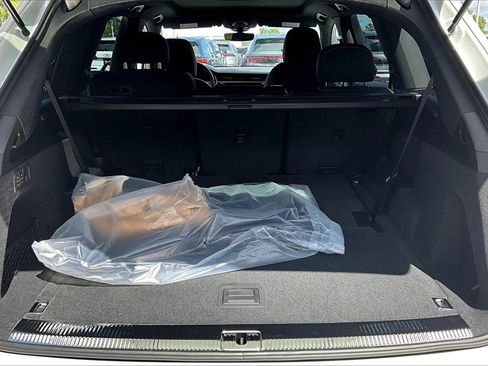 New 2026 Audi Q7 2.0T Premium image 15