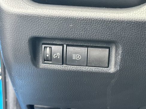 Certified 2021 Toyota RAV4 LE FWD image 17