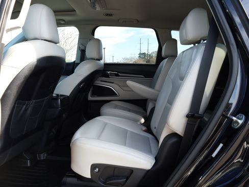 Used 2021 Kia Telluride S image 15