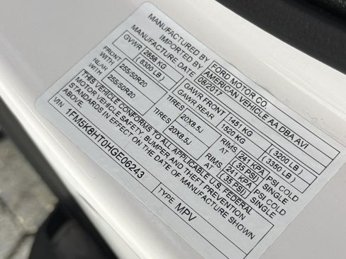 Used 2017 Ford Explorer Platinum AWD/4WD image 25