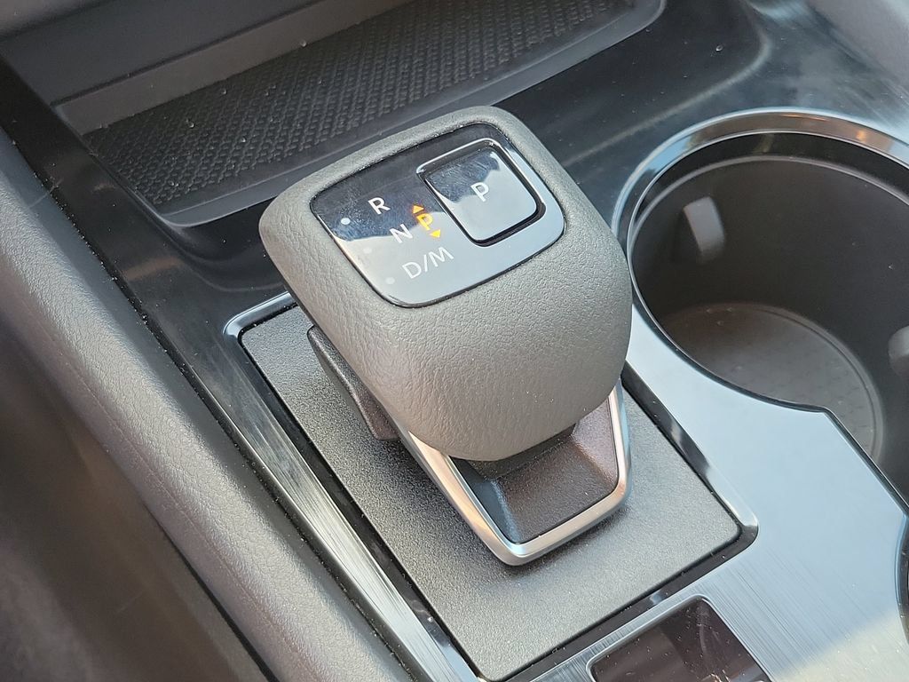 Certified 2026 Nissan Rogue S FWD image 26