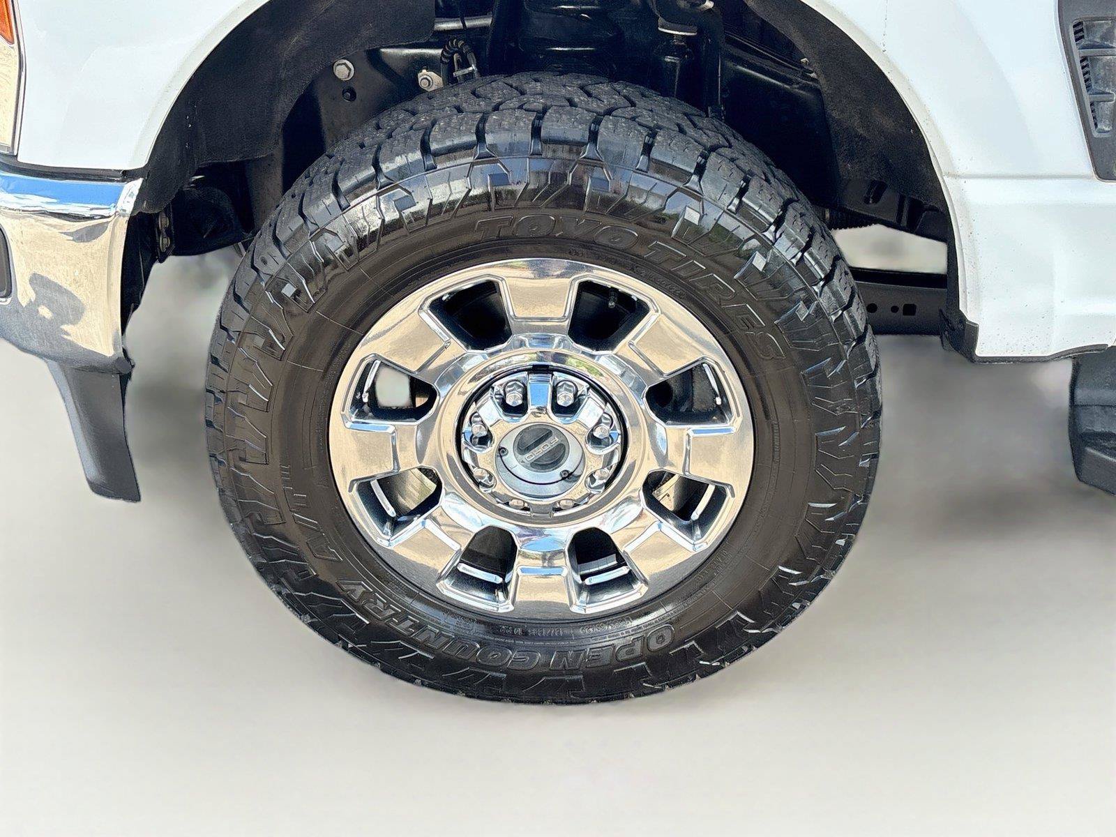 Used 2023 Ford F250 Lariat w/ Chrome Package AWD/4WD image 32