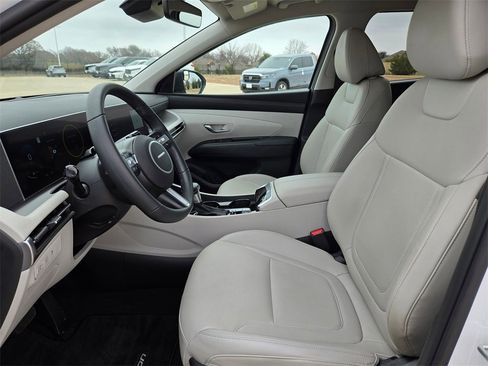Used 2025 Hyundai Tucson SEL image 9