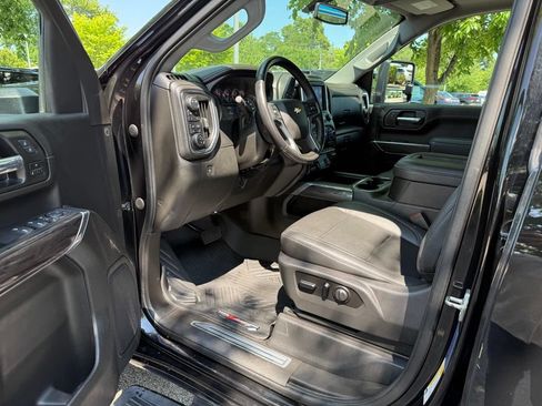 Used 2021 Chevrolet Silverado 2500 LTZ AWD/4WD image 12