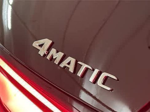 Certified 2025 Mercedes-Benz GLC 300 4MATIC image 10