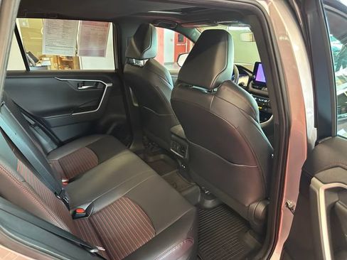 Used 2024 Toyota RAV4 XSE w/ Weather Package AWD/4WD image 15
