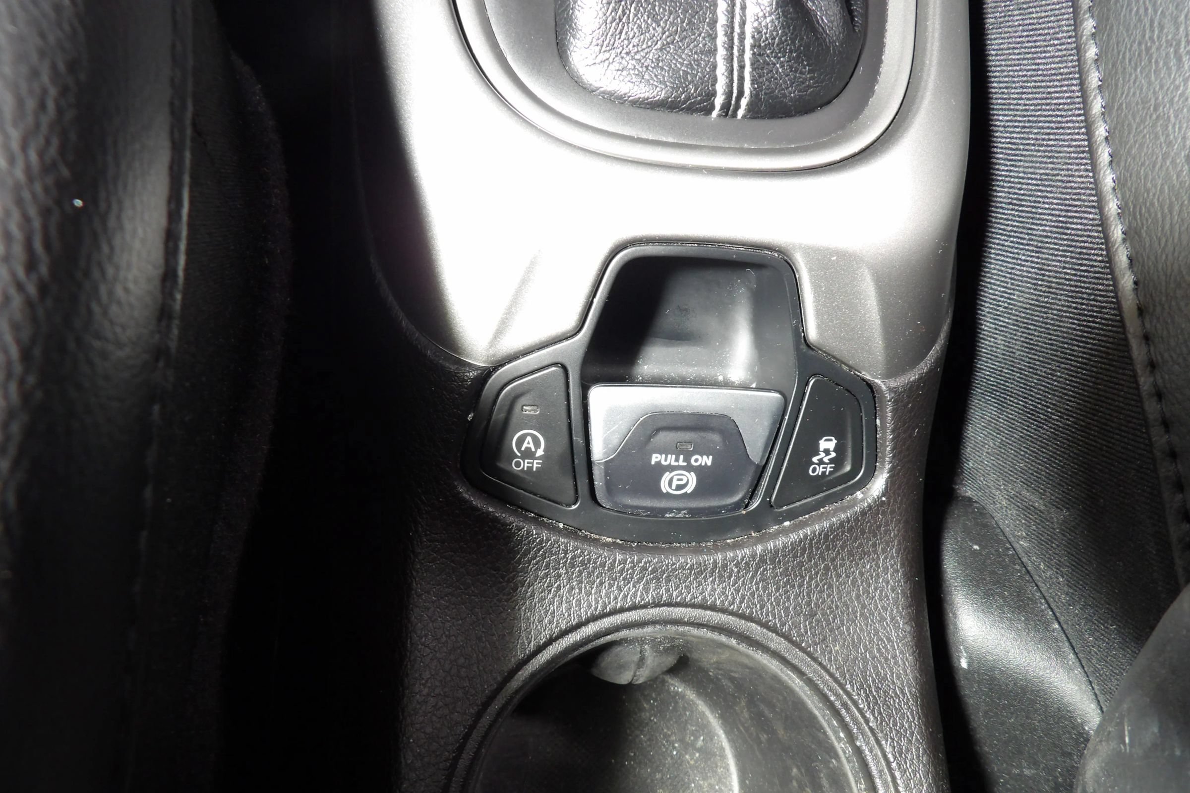 Used 2021 Jeep Compass Latitude AWD/4WD image 11