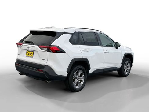 Used 2024 Toyota RAV4 XLE image 5