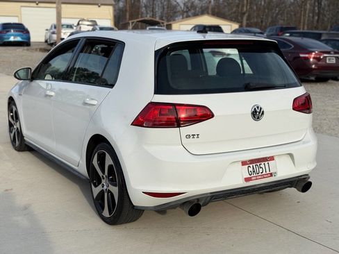 Used 2015 Volkswagen GTI S image 8