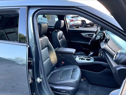 Used 2019 Chevrolet Blazer LT w/ Sun and Wheels Package AWD/4WD image 11