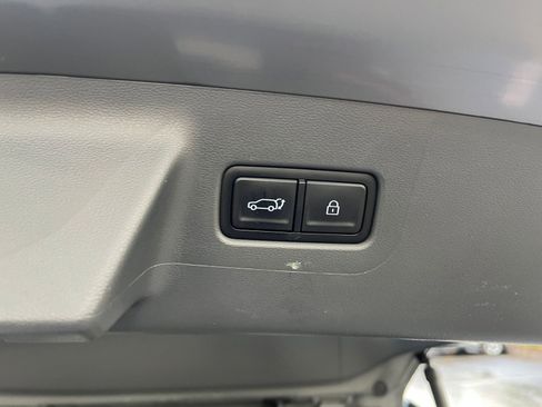 Used 2025 Hyundai Santa Fe SEL image 22