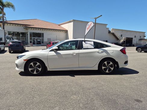 Used 2020 Honda Civic LX image 2