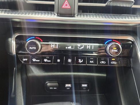 Certified 2023 Kia K5 GT w/ GT1 Package image 18