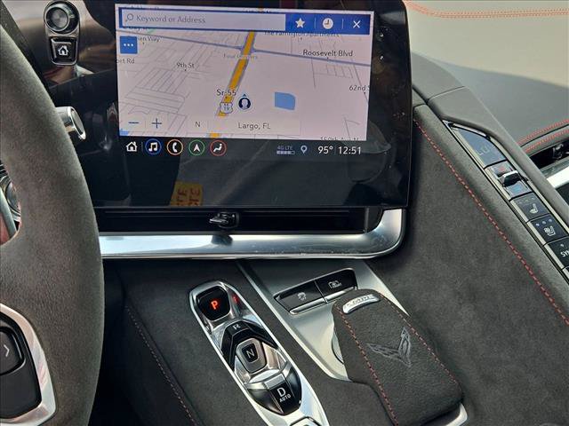 Certified 2020 Chevrolet Corvette Stingray Premium Cpe w/ 3LT Preferred Equipment Group RWD image 15