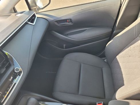 Used 2024 Toyota Corolla LE image 12