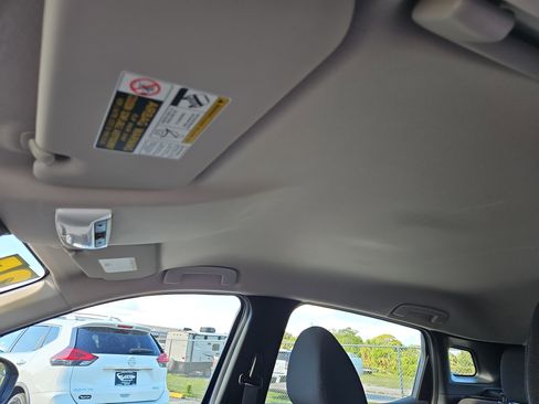 Used 2025 Nissan Kicks S image 25