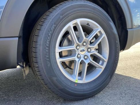 New 2026 Ford Explorer Active image 9