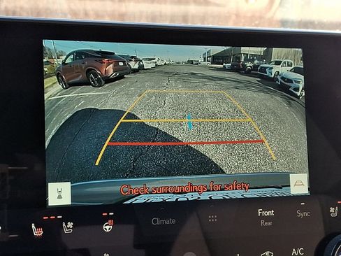 Used 2024 Lexus RX 350 Premium image 17