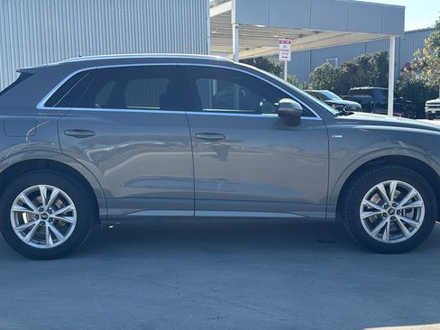 Used 2021 Audi Q3 2.0T Premium w/ Convenience Package image 8