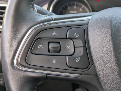 Used 2023 Buick Encore GX Essence w/ Experience Buick Package image 24