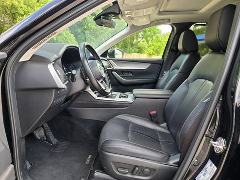 Used 2025 MAZDA CX-90 3.3 Turbo w/ Preferred Package AWD/4WD image 9