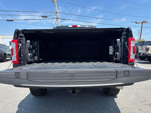 Used 2022 Ford F150 Platinum w/ Equipment Group 701A High AWD/4WD image 4