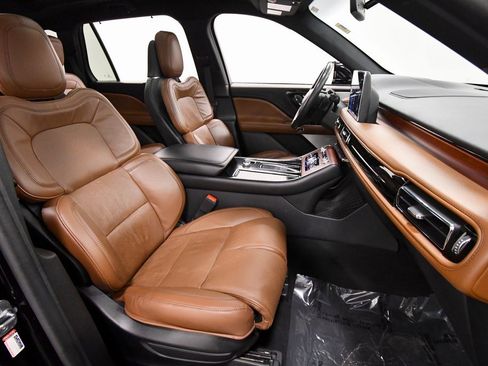 Used 2023 Lincoln Aviator Grand Touring w/ Equipment Group 301A image 21