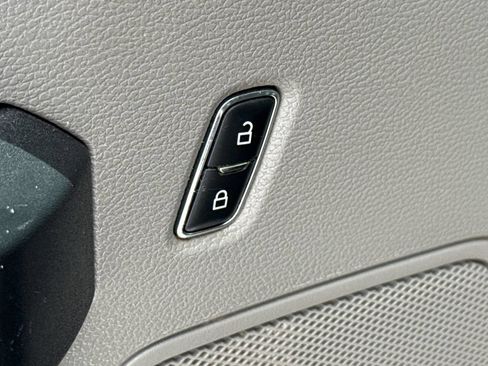 Used 2019 Ford F550 4x4 Regular Cab Super Duty image 20