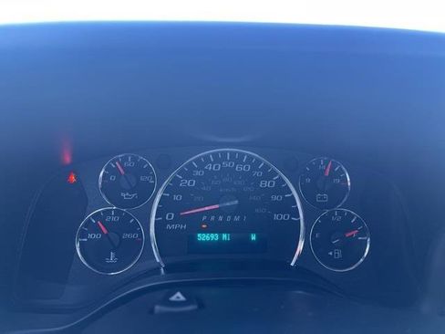 Used 2022 Chevrolet Express 3500 LS image 25