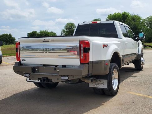 Certified 2026 Ford F450 King Ranch w/ FX4 Off-Road Package AWD/4WD image 30