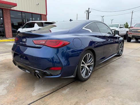 Used 2017 INFINITI Q60 3.0t w/ Premium Plus Package 3.0T RWD image 4