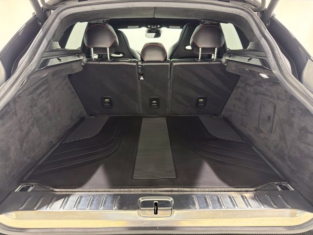 Used 2021 Aston Martin DBX AWD/4WD image 25