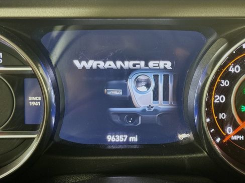 Used 2018 Jeep Wrangler Unlimited Sport S AWD/4WD image 13