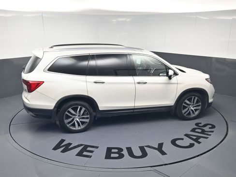 Used 2016 Honda Pilot Touring image 33