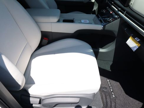 New 2026 Hyundai Santa Fe SE image 19