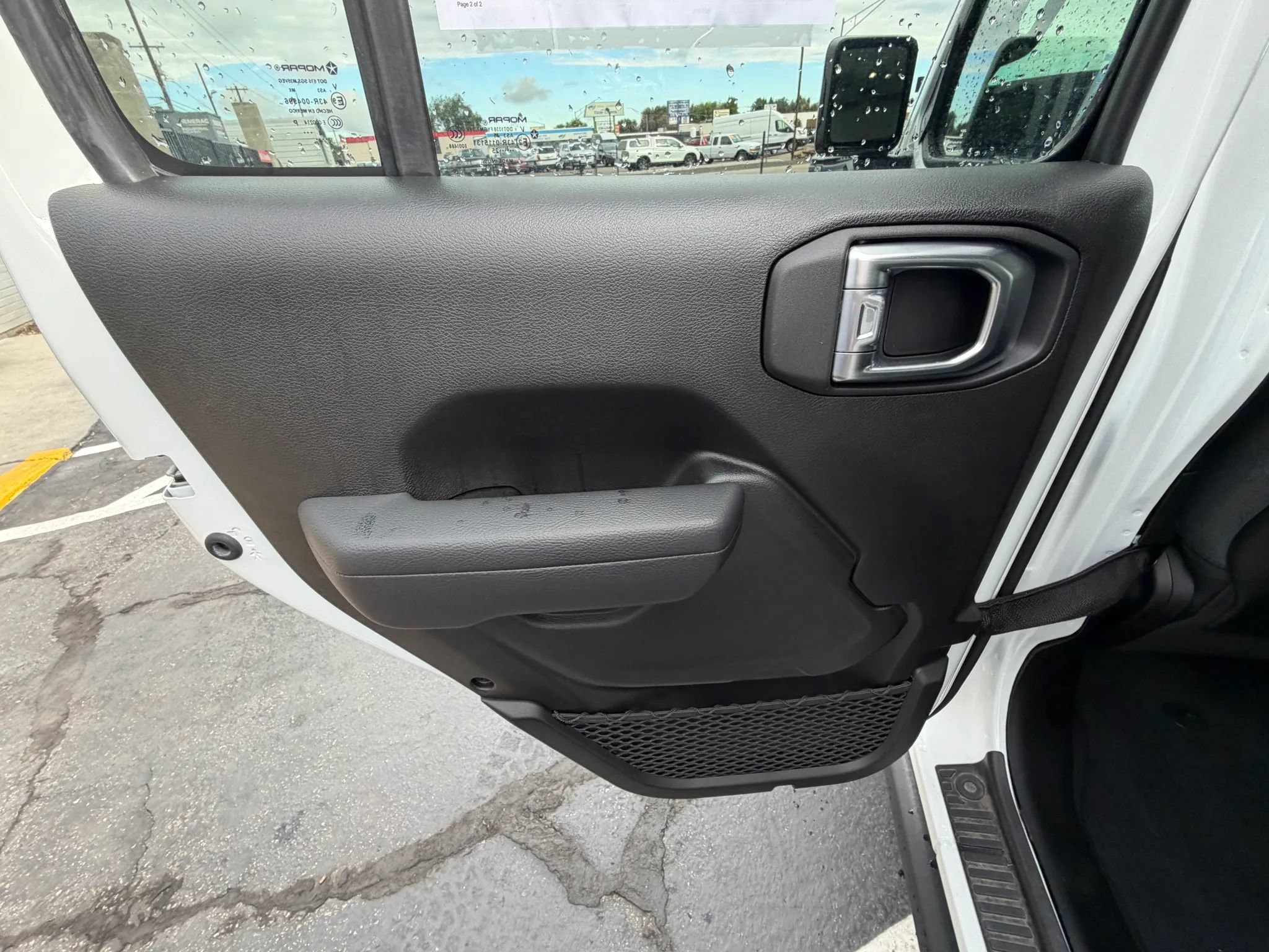 Used 2025 Jeep Gladiator Rubicon AWD/4WD image 19