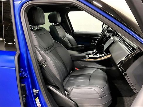 Used 2025 Land Rover Range Rover Sport Autobiography image 7