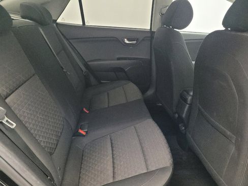 Used 2018 Kia Rio S image 19