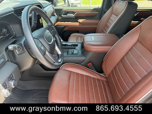 Used 2025 GMC Sierra 2500 Denali Ultimate AWD/4WD image 15