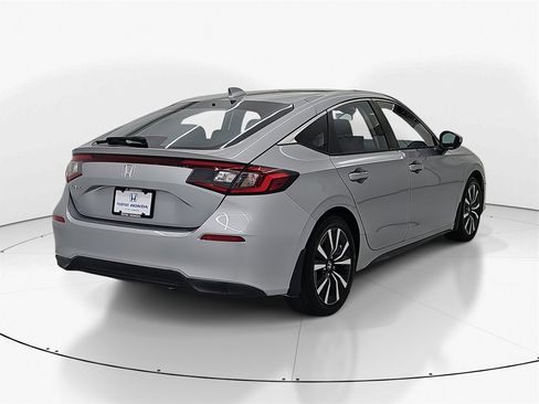 Used 2023 Honda Civic EX-L image 6