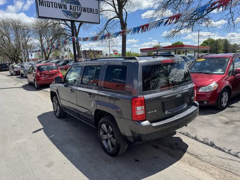 Used 2015 Jeep Patriot High Altitude AWD/4WD image 6