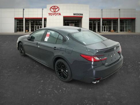 New 2026 Toyota Camry SE FWD image 17