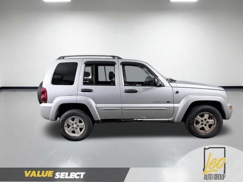 Used 2002 Jeep Liberty Limited AWD/4WD image 5