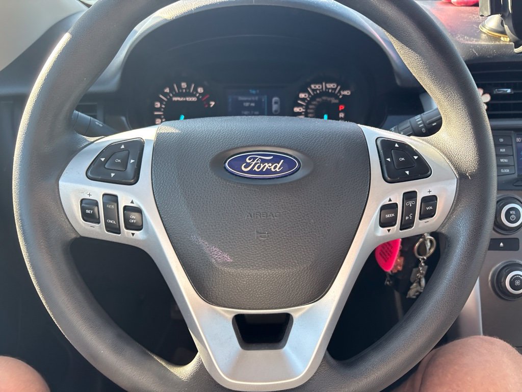 Used 2014 Ford Edge SE w/ Equipment Group 101A FWD image 2