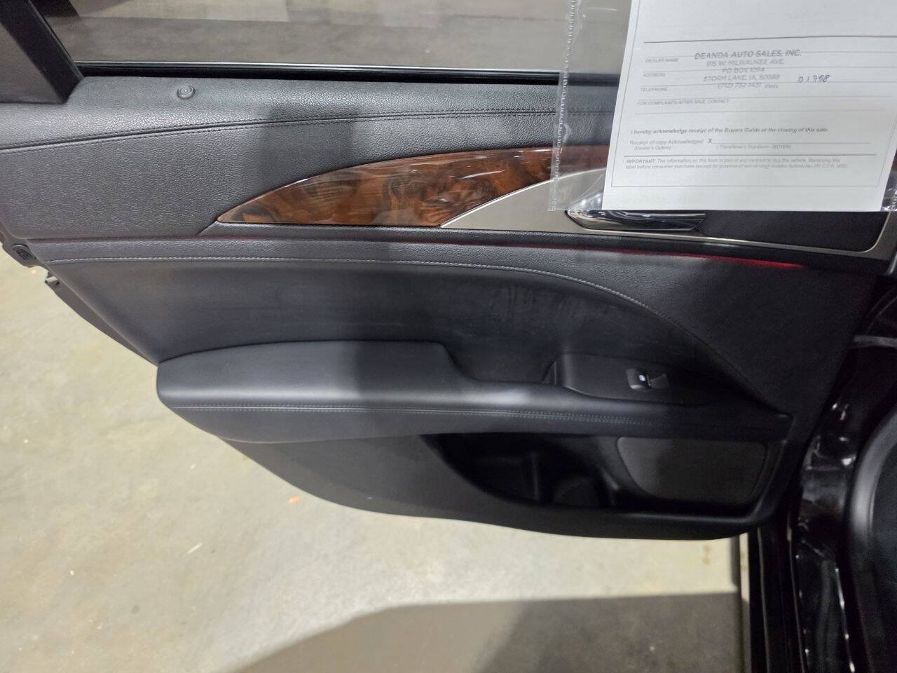 Used 2017 Lincoln MKZ Reserve w/ Climate Package FWD image 27