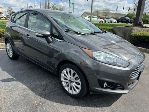 Used 2018 Ford Fiesta Titanium image 3