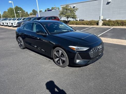 Used 2025 Audi A5 2.0T Premium w/ Convenience Package AWD/4WD image 2