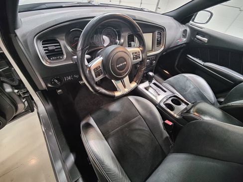 Used 2012 Dodge Charger SRT8 w/ Adaptive Cruise Control Group image 28
