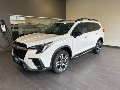 New 2026 Subaru Ascent Touring AWD/4WD image 3